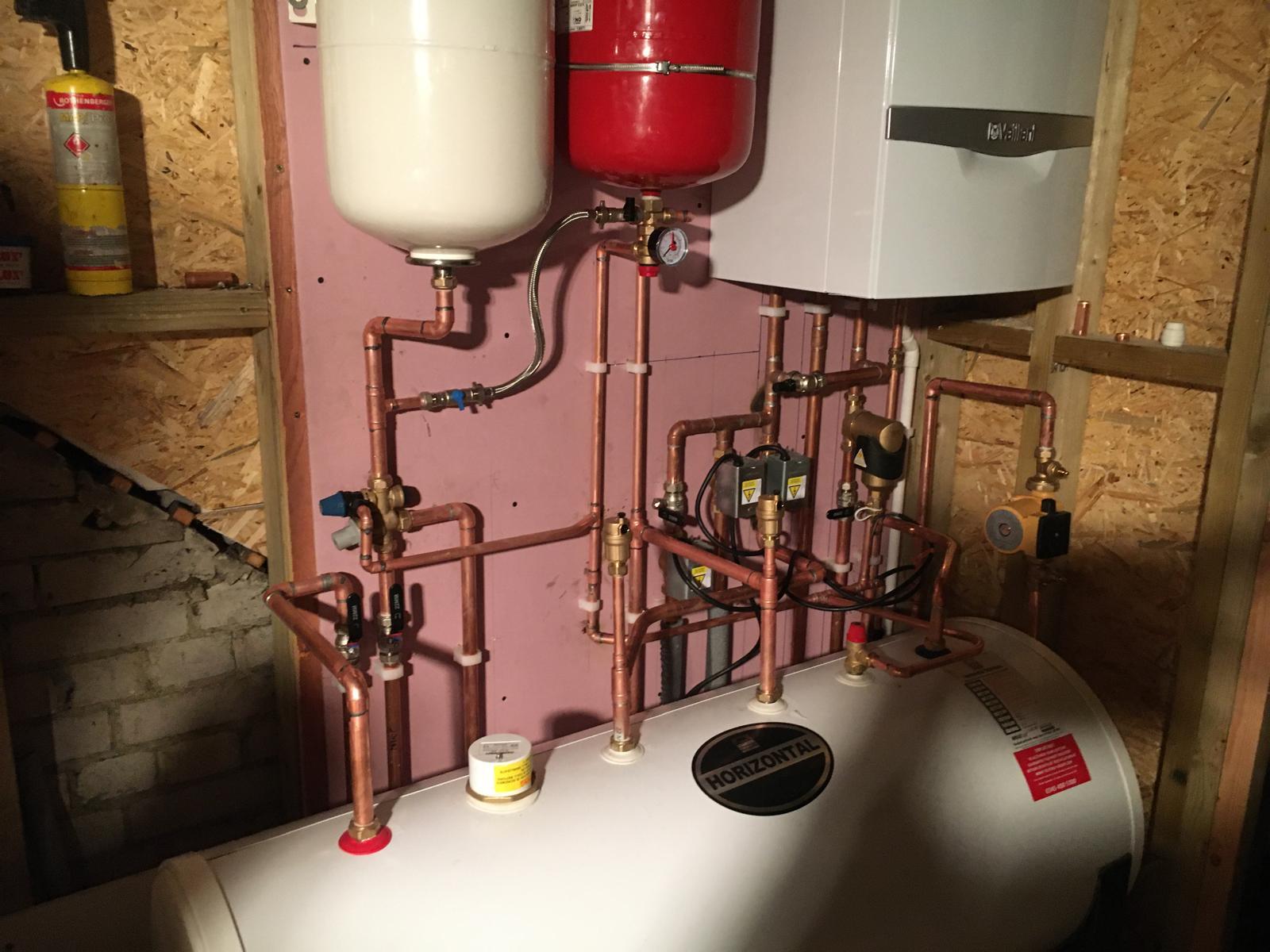 Magnaclean Filter & Pump